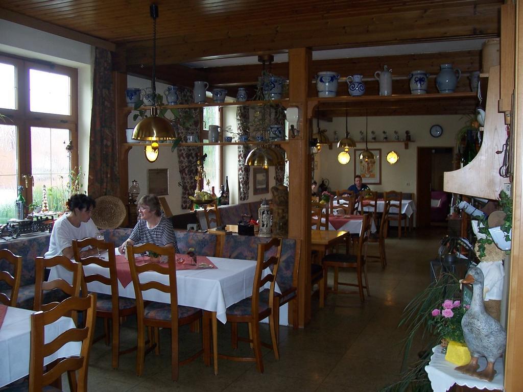 Restaurant - Pension Herrgottstal 크레글린겐 외부 사진
